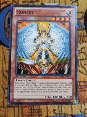 Κάρτα Honest Effect Monster σαν καινούργιο για LIGHT Decks