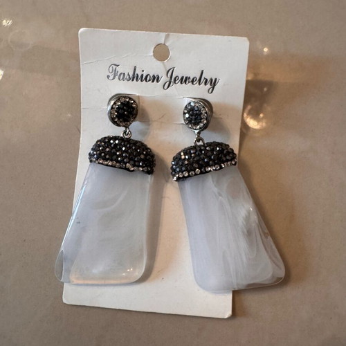 Earring sets new, pack of 8, multicolor