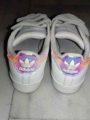 Adidas athletic shoes size 33 like new, white pink