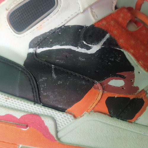 DIY shoes used, athletic size 37 white with Scorpion design