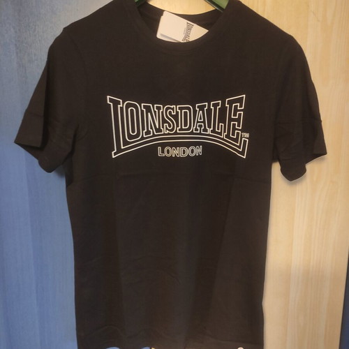 Lonsdale t-shirt new, size L, black
