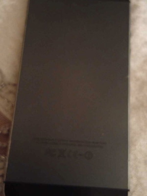 iPhone 5 16GB black like new