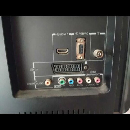 Toshiba 32' LCD TV