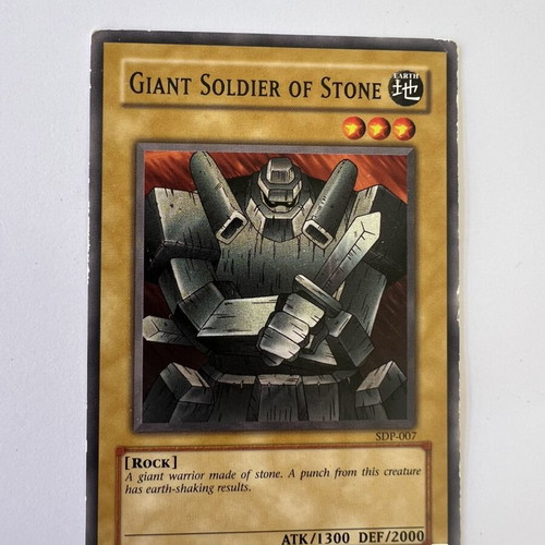 Yu-Gi-Oh! Giant Soldier of Stone SDP-007 card used, common