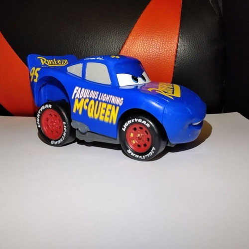 Fabulous Lightning McQueen 2016 Mattel Disney Pixar Cars 3 Revvin' Action toy car