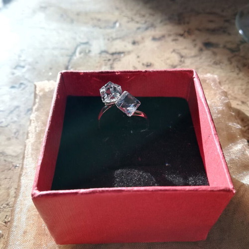 Elegant silver ring with two Swarovski crystal cubes, new