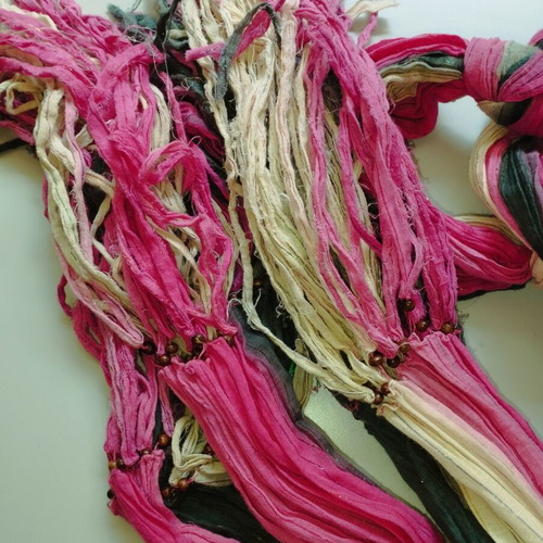 Benetton scarf very long with gold thread new, multicolored