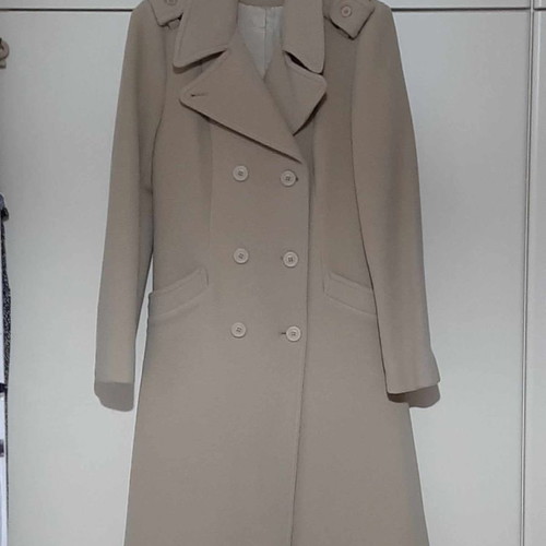 Sarah Lawrence coat beige unused like new small