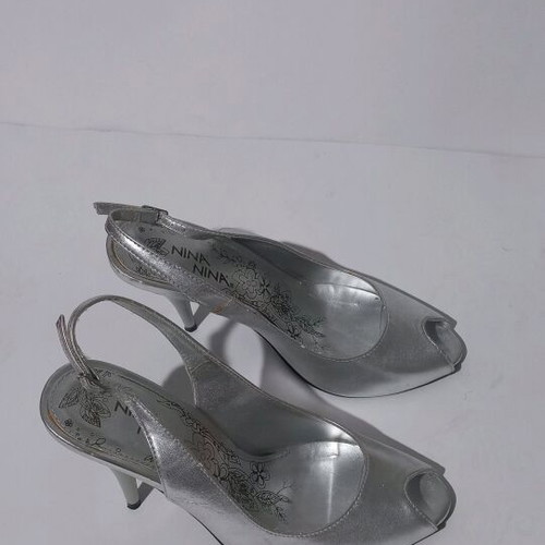 Nina Nina women's shoes like new, silver, size 38
