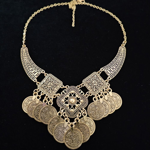 Necklace with pendants for folk costumes in gold tone new