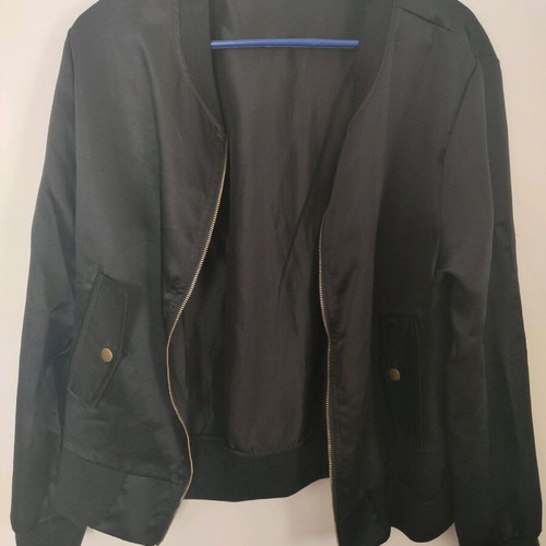 Shein bomber black like new, very thin fabric, size XL