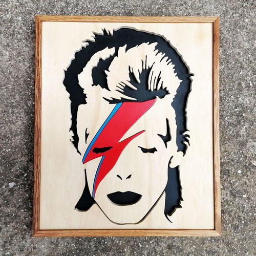 Handmade wooden David Bowie Ziggy Stardust wall decor, 28x23 cm