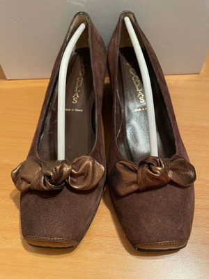 Vavoulas leather castor shoes new size 38.5 brown