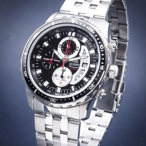 Orient FTTOQ001B0 Chronograph Diver 200m watch like new