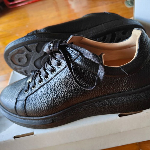 Pitbull leather sneakers size 43 like new, black
