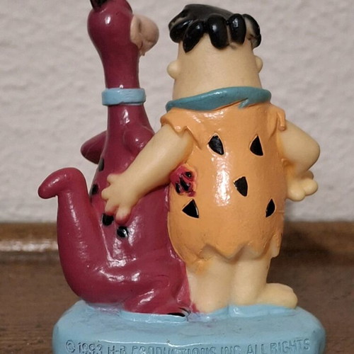Vintage Flintstones Fred & Dino figures 1993