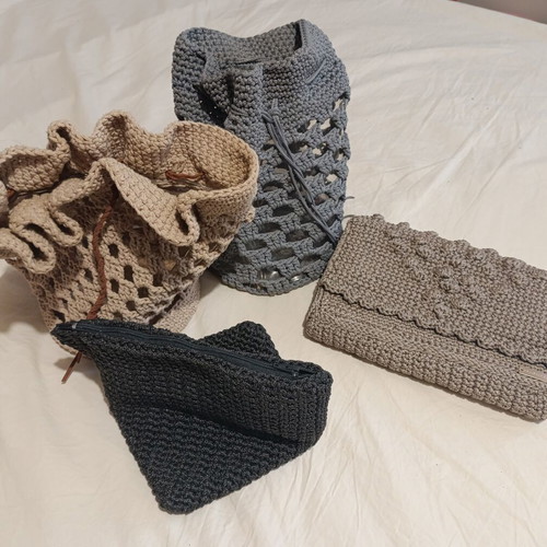 Knitted shoulder bags used, handmade pack