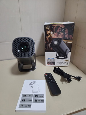 Smart Projector P30 with Android 11, 4K support, WiFi 6, Bluetooth