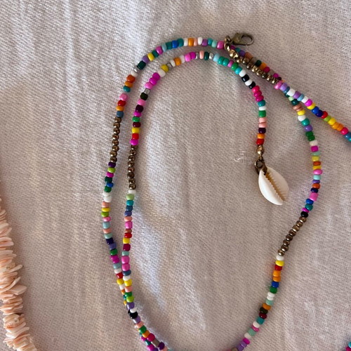 Necklace set with shells and colorful beads, used, summer earrings