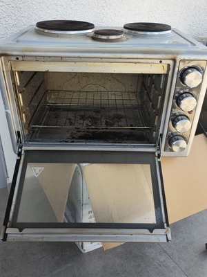 Electric oven Izzy, fully functional