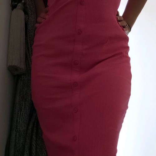Barbie style women's midi dress Medium new with gift necklace