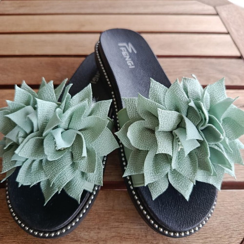 FENGI Women's Slides with Decorative Flower Size 38 New