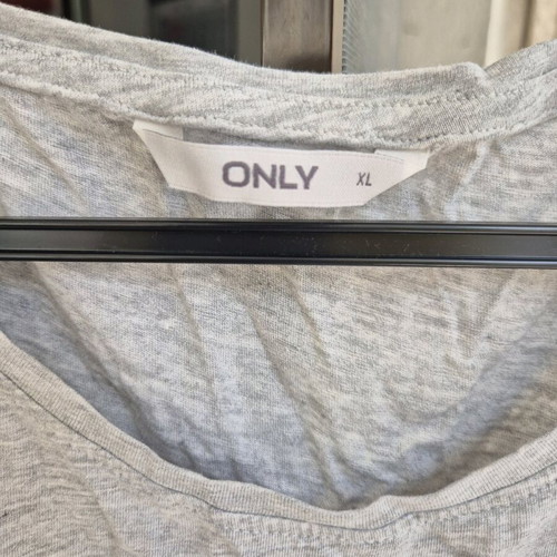 Maternity dress gray XL like new