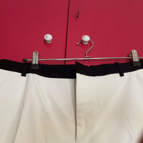 Zara white pants with black belt like new, size L 40 12