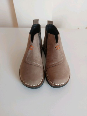 Suede boots new size 39