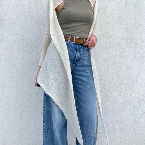 Cardigan in pashmina style Kontatto white like new, one size