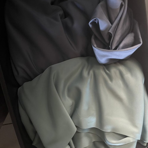 Jersey fabrics new, two colors, about 10 pieces of 15 meters each