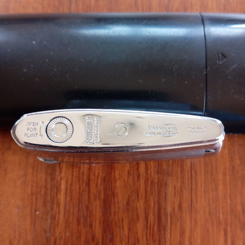 Ronson vintage lighter used, needs valve repair