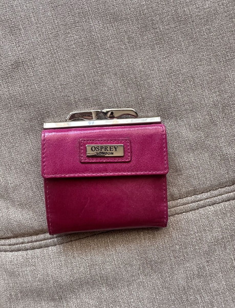 Osprey London leather wallet