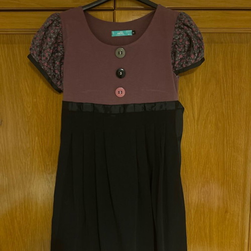 Heel dress like new, black and purple, size S