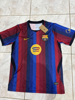 Barcelona Jersey New Season 26/27 Large, used, authentic