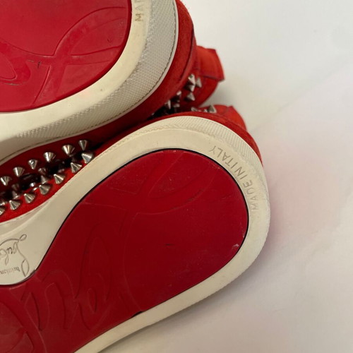 Christian Louboutin suede sneakers used, size 37.5, orange