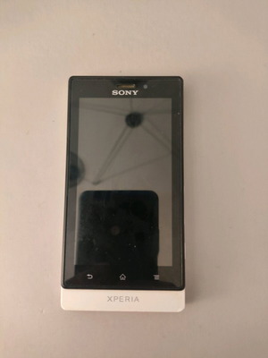 Sony Xperia MT27i Sole used, does not charge, no charging cable