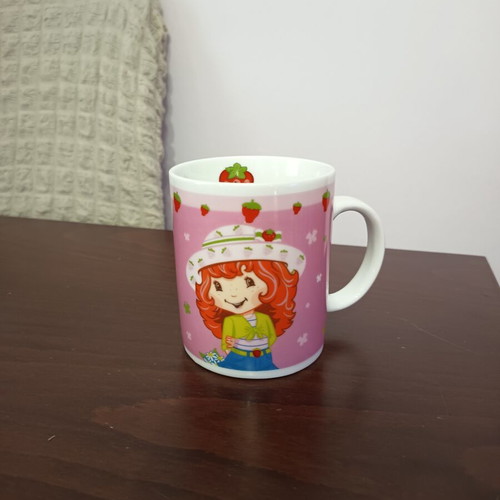 Pink Gialamas Mug like new