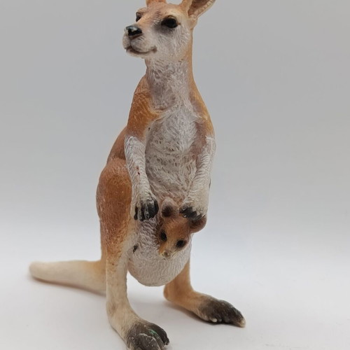 Schleich Wild Life Kangaroo figure used