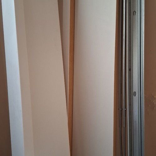 IKEA Malm Bed 120x200 white like new without slats