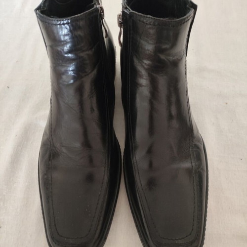 Box Shoes Mens Black Leather Chelsea Boots Size 43 Like New