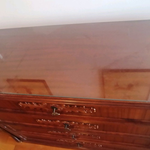 Bedroom set of 3 pieces like new with double bed, mattress and two nightstands