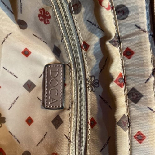 Doca crossbody and handbag