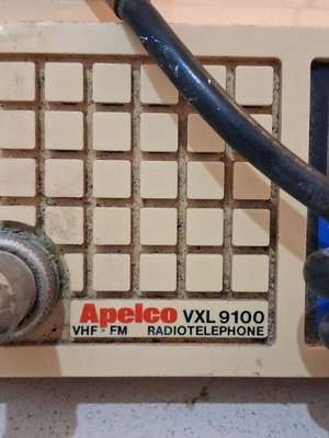 Ραδιοπομποδέκτης VHF/FM Apelco VXL 9100 μεταχειρισμένος
