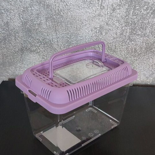 Plastic aquarium new with lid and carrying handle
