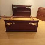 Classic bed cherry brown new
