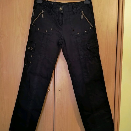 Black pants like new with adjustable cuffs, size S