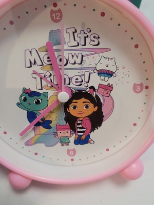 Gabby children's analog alarm clock