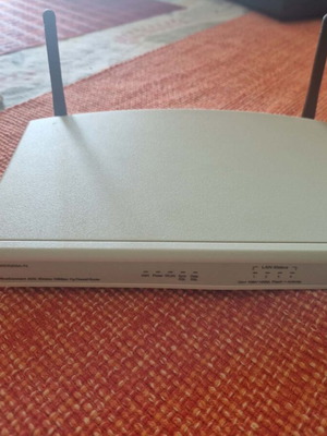 3Com OfficeConnect ADSL Wireless 108Mbps 11g Firewall Router used