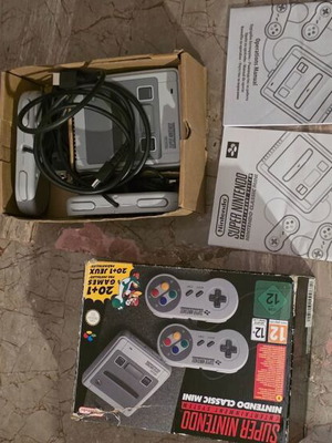 Nintendo Snes Mini console for spare parts, like new